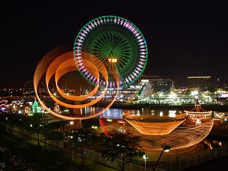 Ferris Wheel at Night — Green, Nocturnal