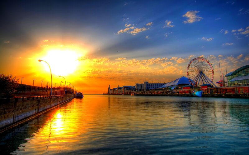 Ferris Wheel at Sunset — Blue