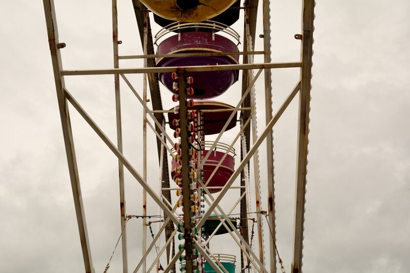 Ferris Wheel Structure — Gray