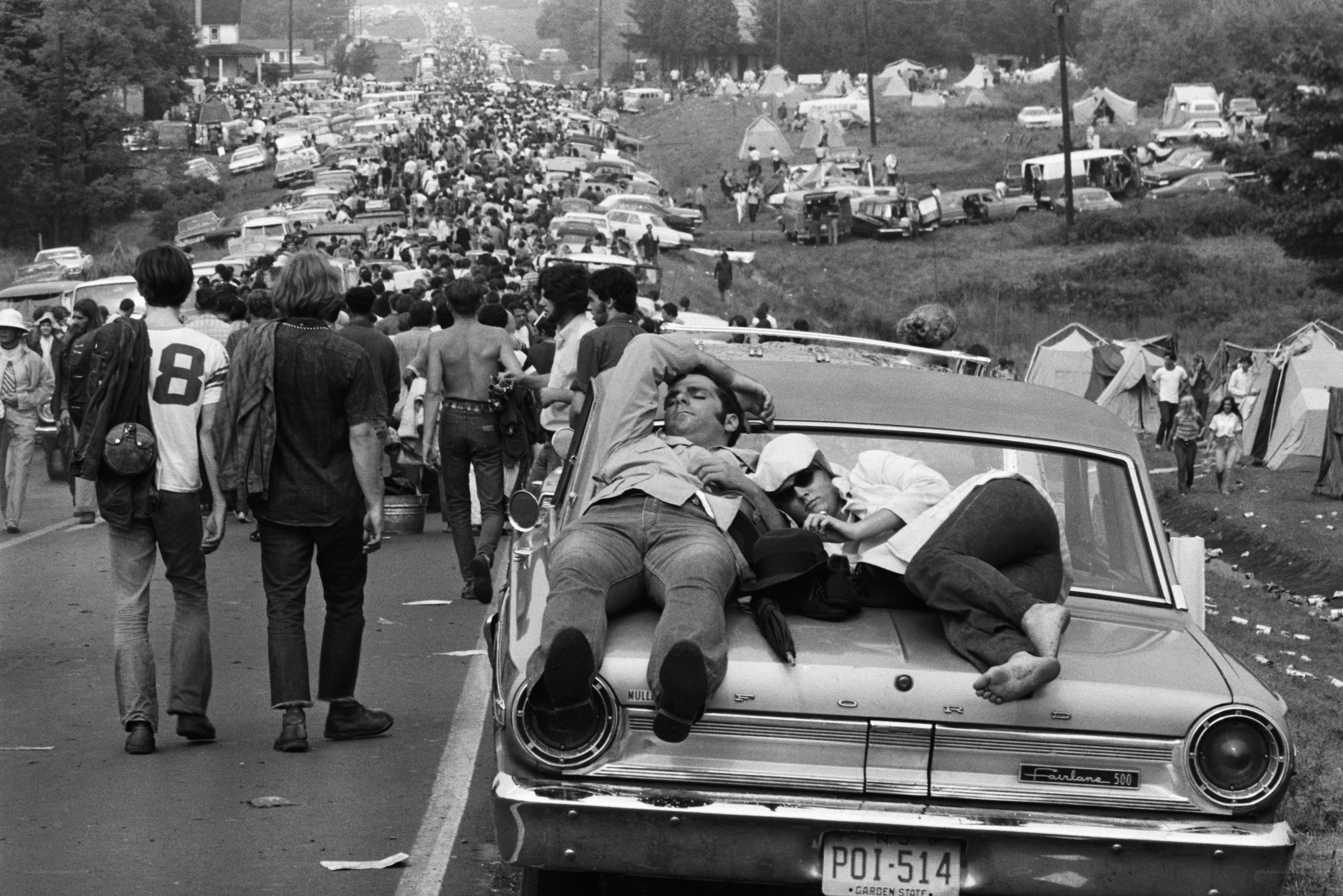 Festival crowd at Woodstock