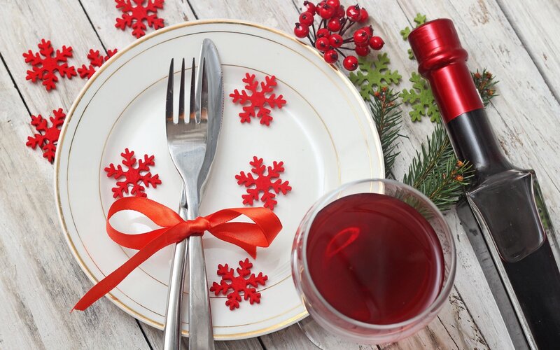 Festive Dinner Setting