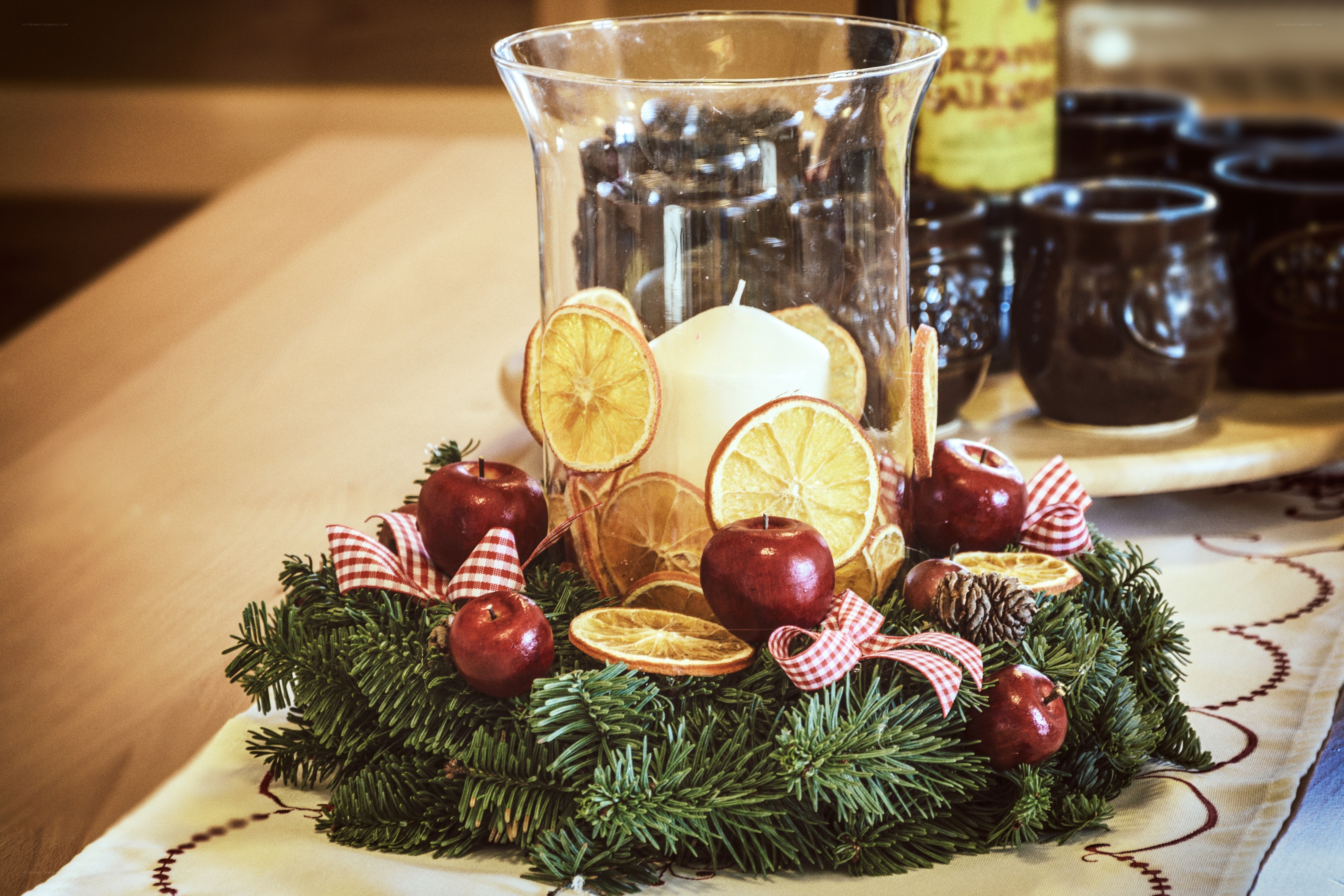 festive holiday centerpiece