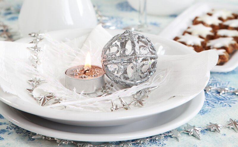 Festive Table Setting — White