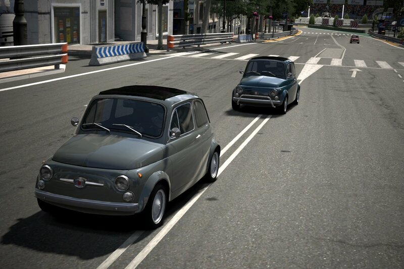 Fiat 500 race cars on track