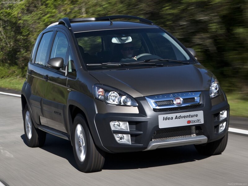 Fiat Idea Adventure Car