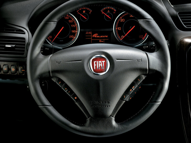 Fiat steering wheel and dashboard