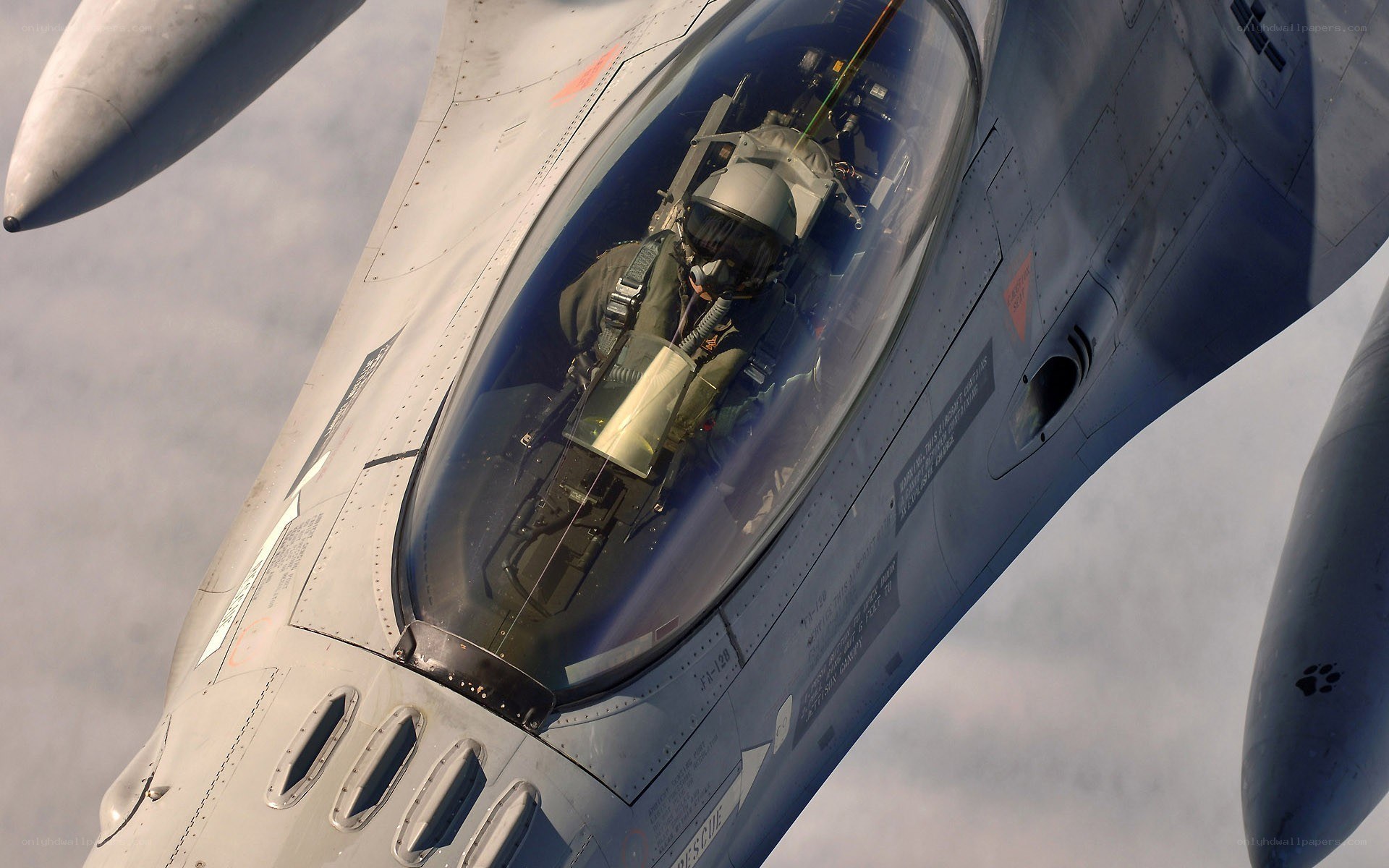 fighter jet cockpit view