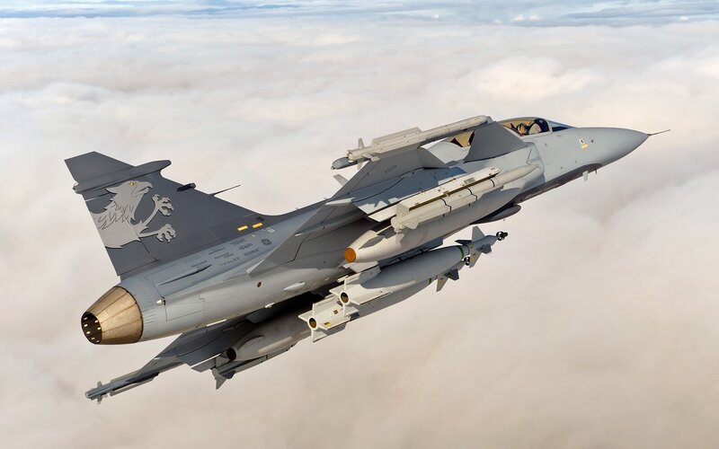 fighter jet in flight