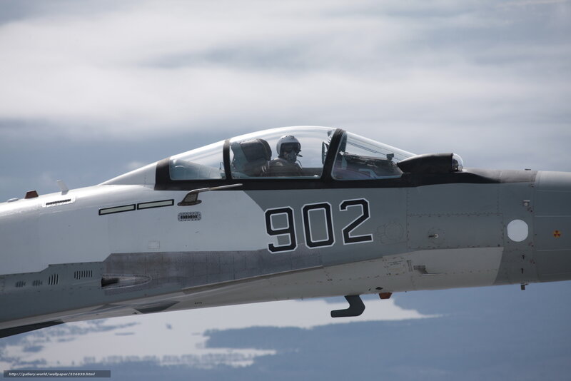 Fighter jet in flight