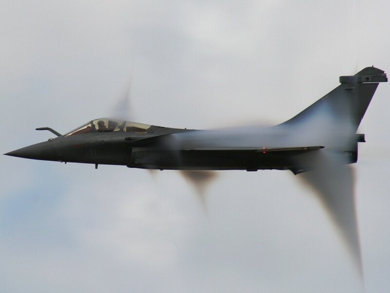 fighter jet in flight