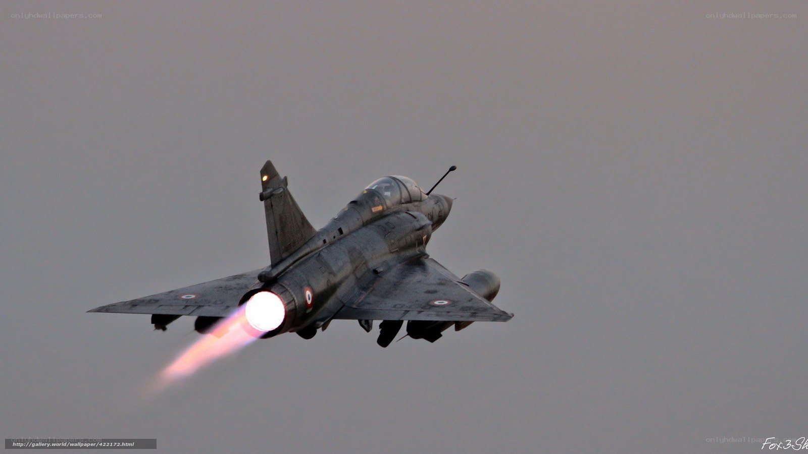 fighter jet in flight