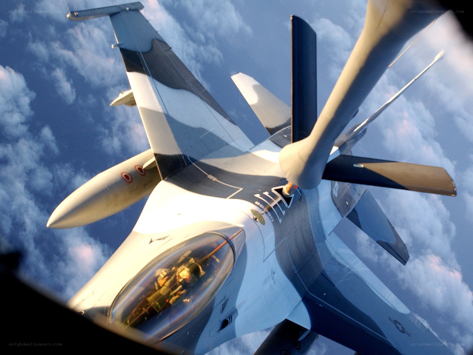 Fighter jet in flight
