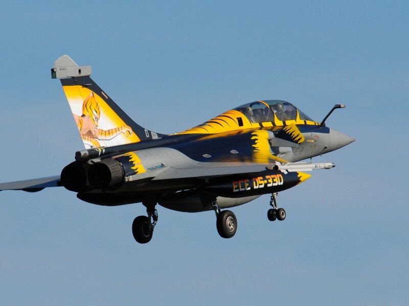 Fighter Jet in Flight — Blue, Dynamic, Afternoon, Photograph, Aircraft, Sky