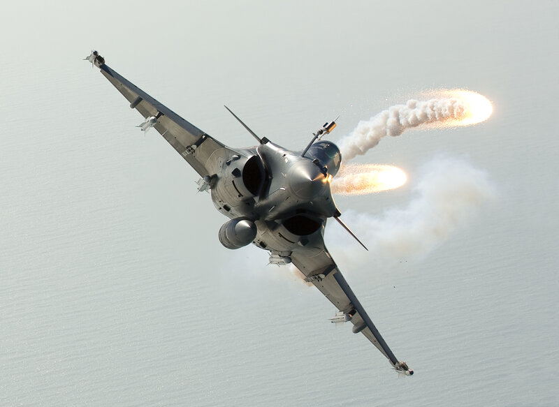 Fighter Jet in Flight — Gray, Dramatic, Photograph, Missiles