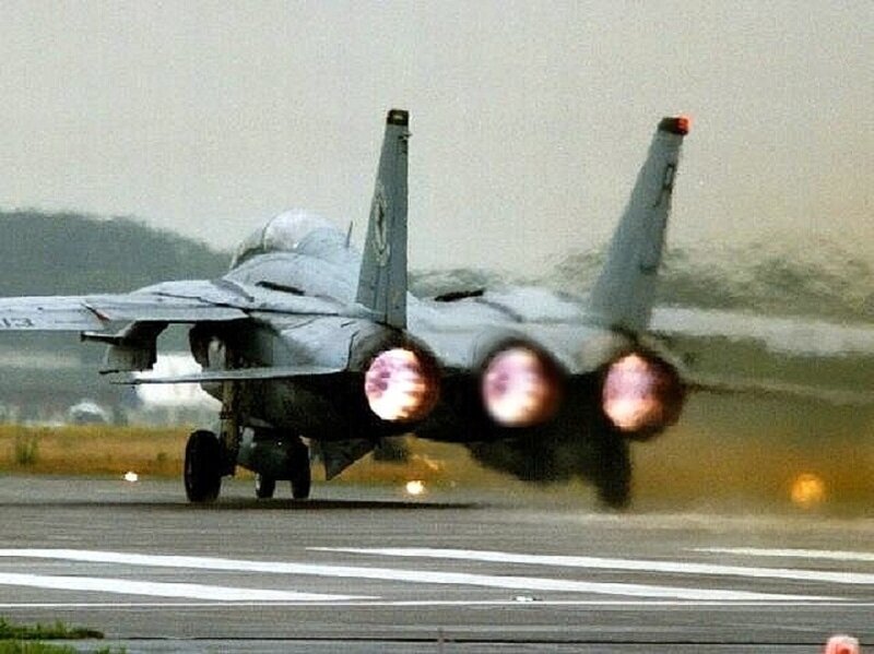 fighter jet on runway