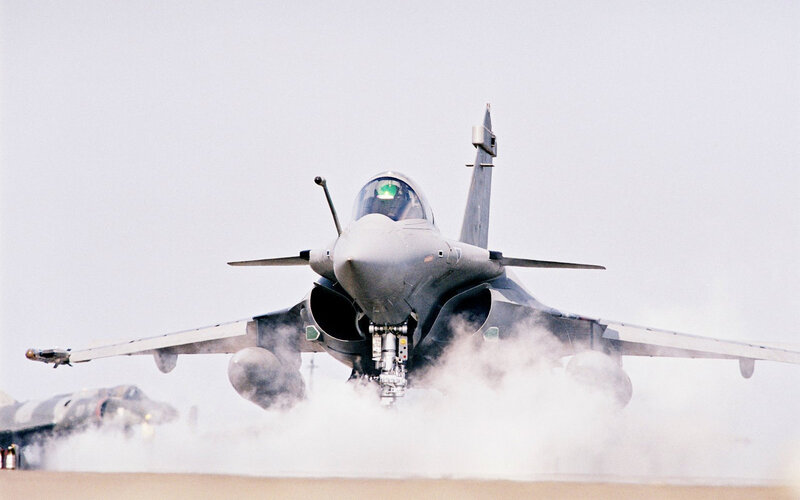 fighter jet on runway