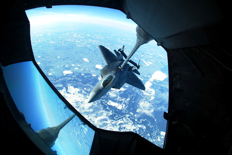 Fighter Jet Refueling — Blue