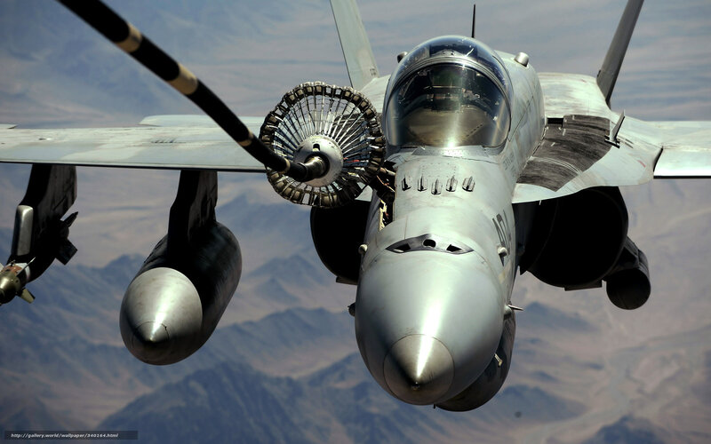 fighter jet refueling in flight