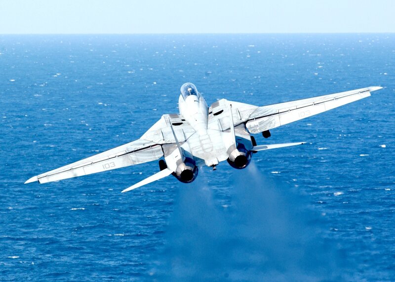 Fighter Jet Taking Off — Blue, Dynamic