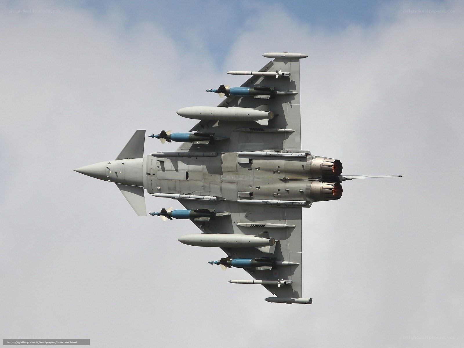 fighter jet with missiles