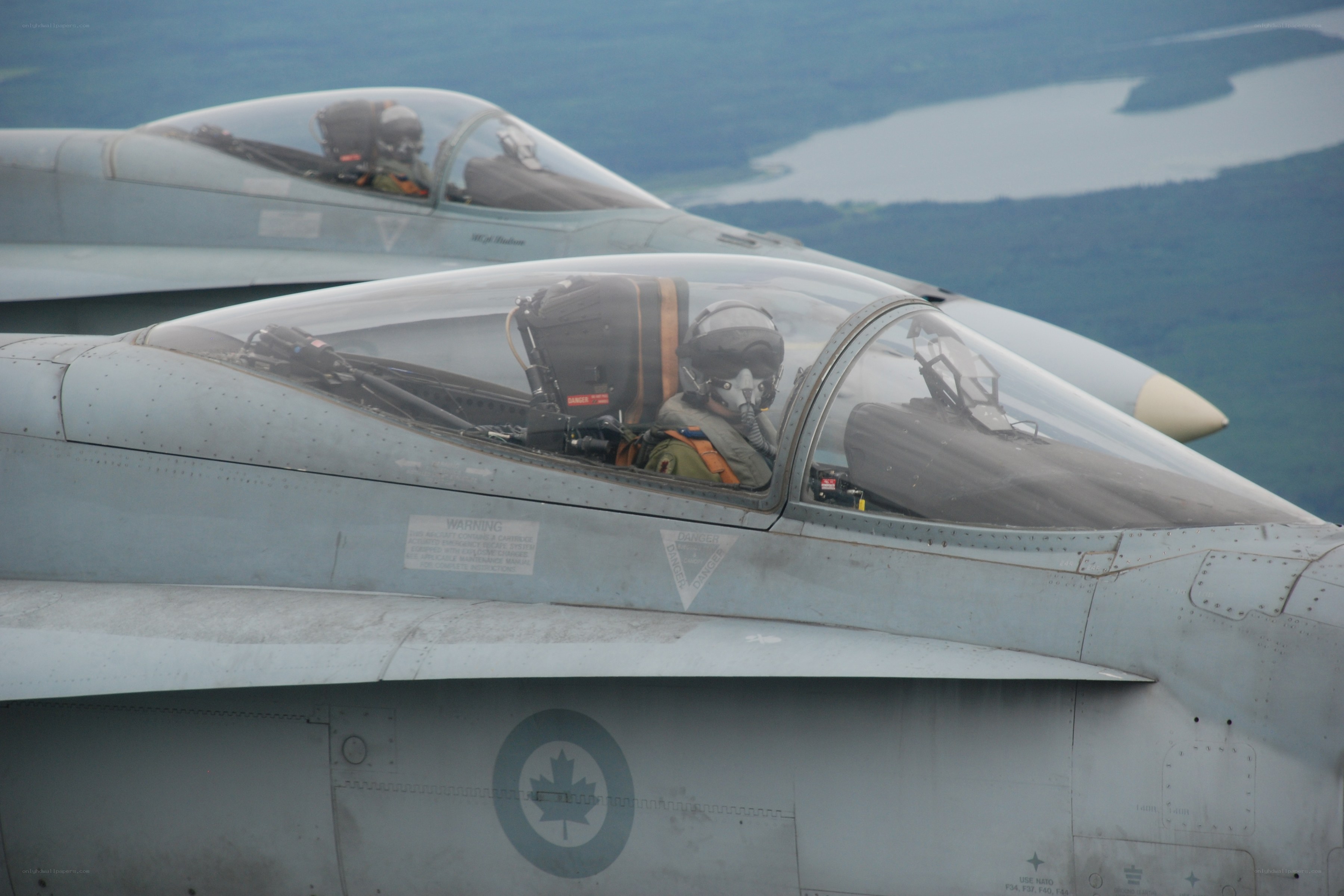 Fighter jets in flight