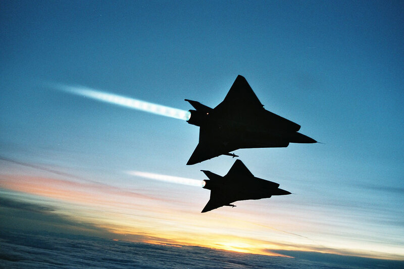 Fighter jets in flight