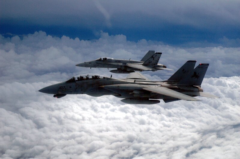 Fighter jets in formation