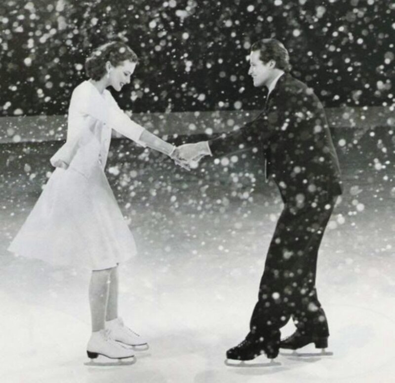 Figure Skaters on Ice — Black