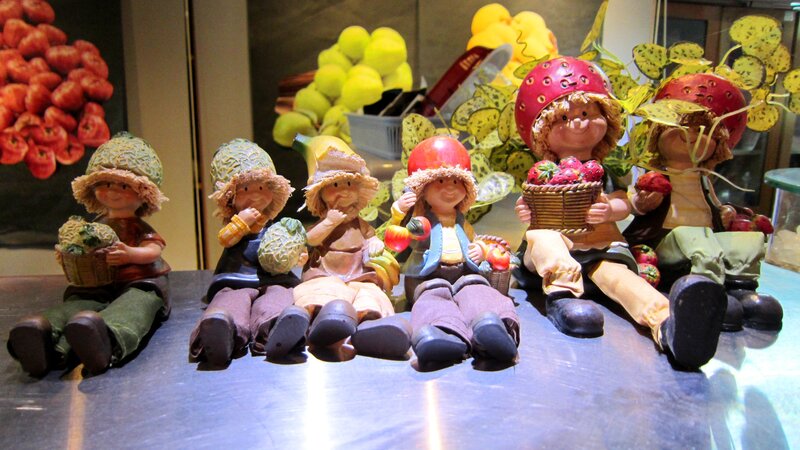 Figurines of Children with Fruit
