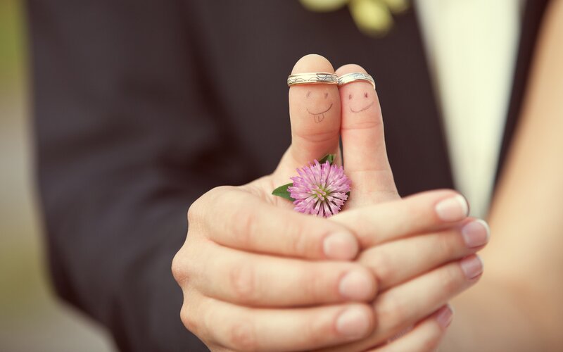 Fingers with Rings and Flower — Pink, Romantic