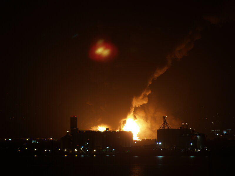 Fire at industrial facility