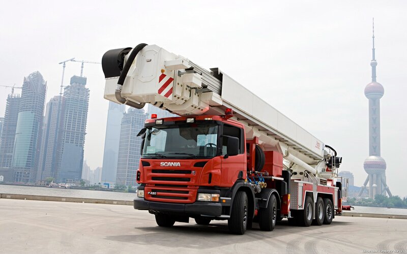Fire truck with aerial ladder