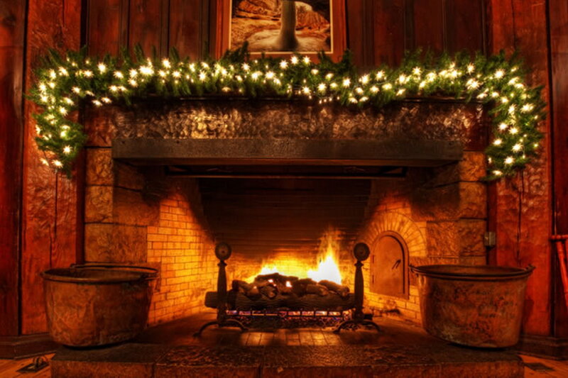 Fireplace with Garland — Brown