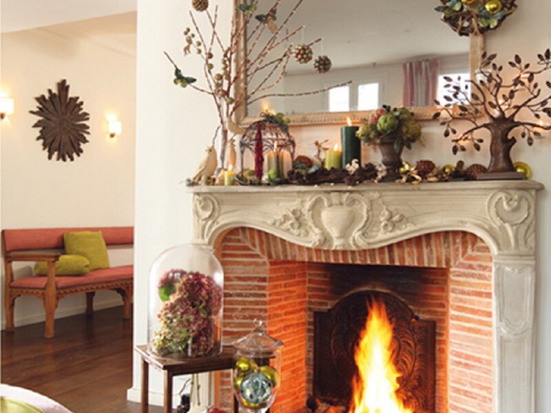Fireplace with Mantel