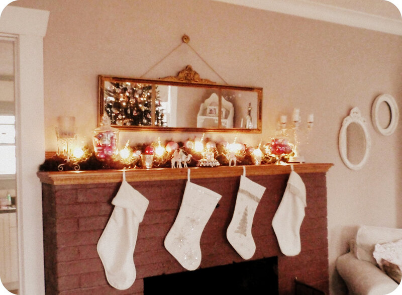 Fireplace with Stockings — White, Cozy