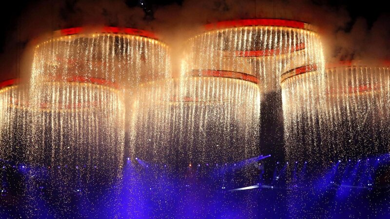 Firework Display at Night — Gold