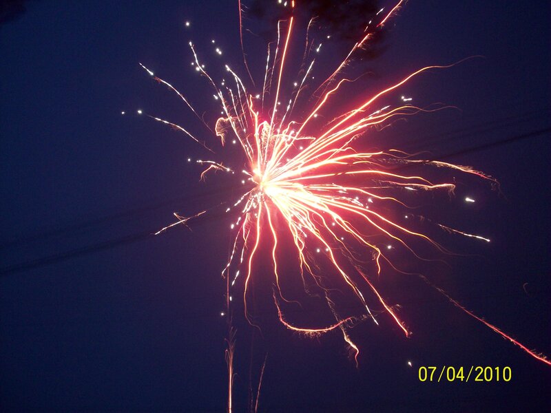 Firework Explosion — Red, Dramatic