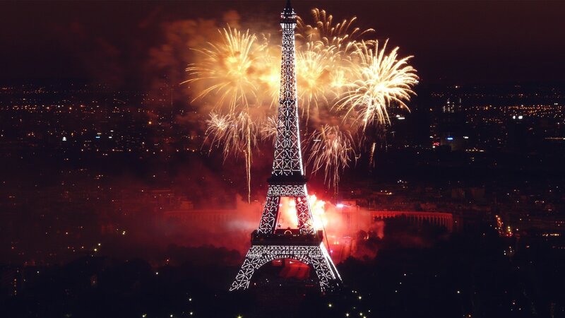 Fireworks at the Eiffel Tower