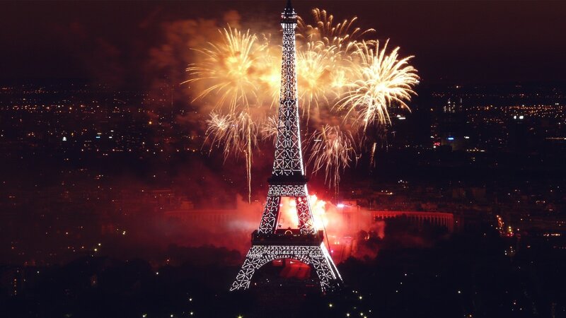 Fireworks at the Eiffel Tower