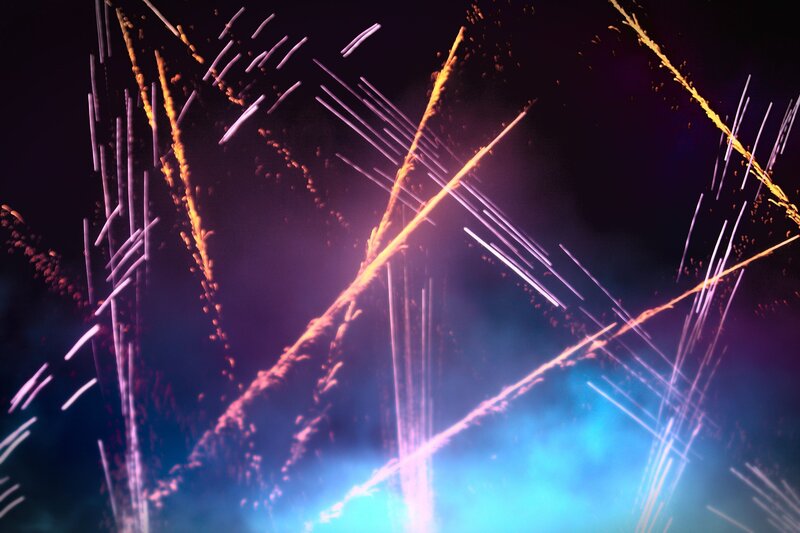 Fireworks Display — Purple, Dynamic