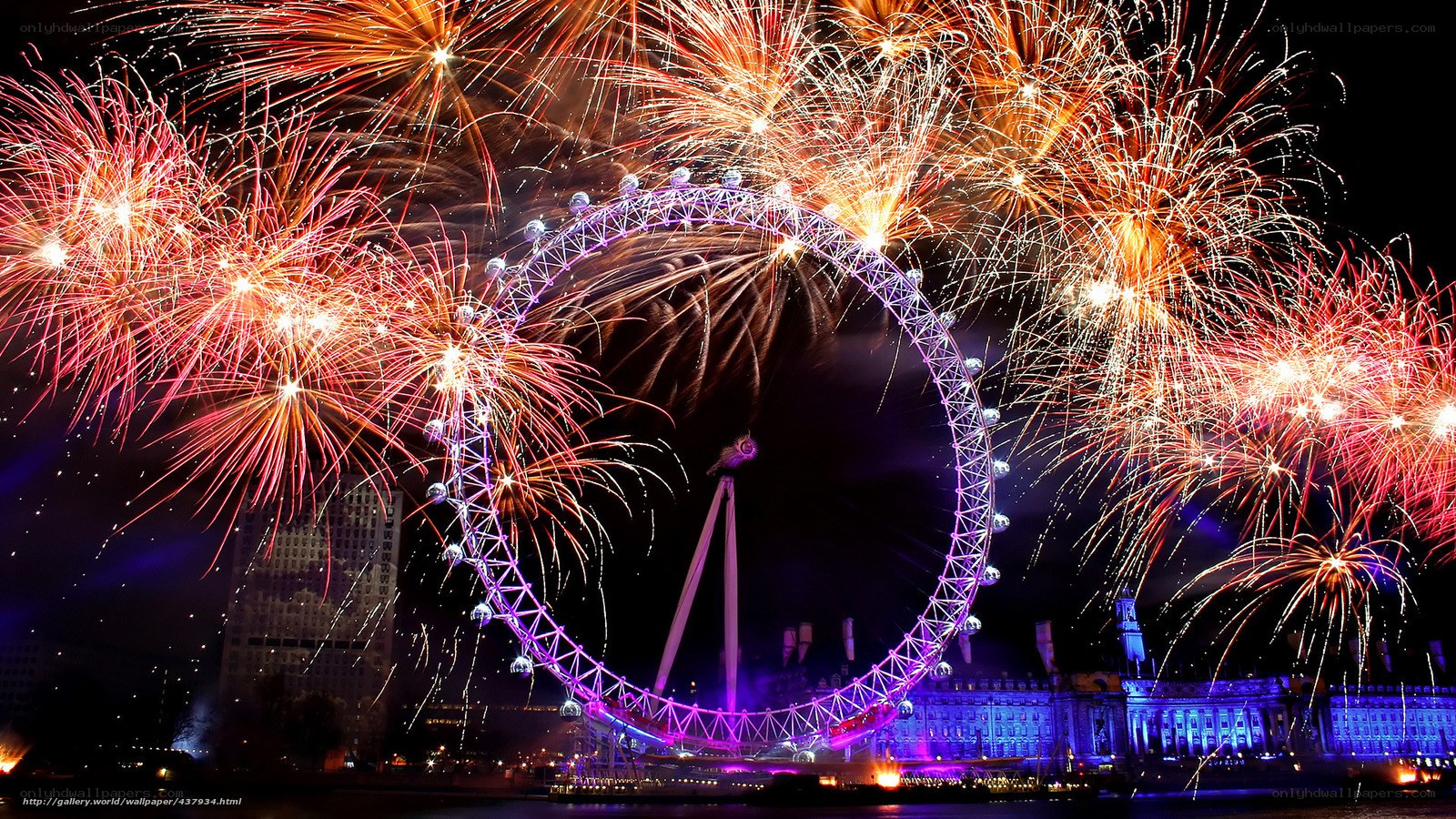 Fireworks over London Eye