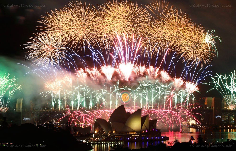 Fireworks over Sydney Opera House
