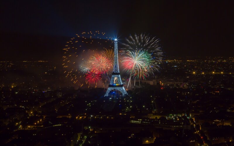 Fireworks over the Eiffel Tower