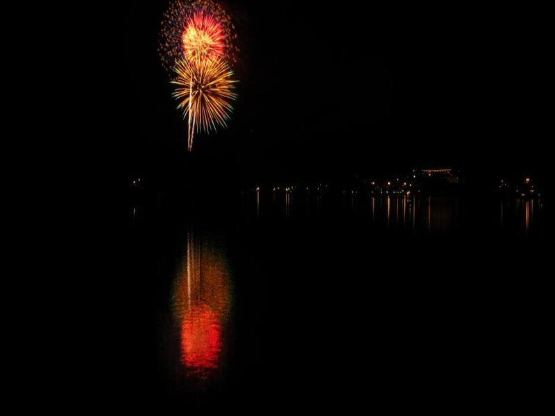 Fireworks over Water — Black, Celebratory