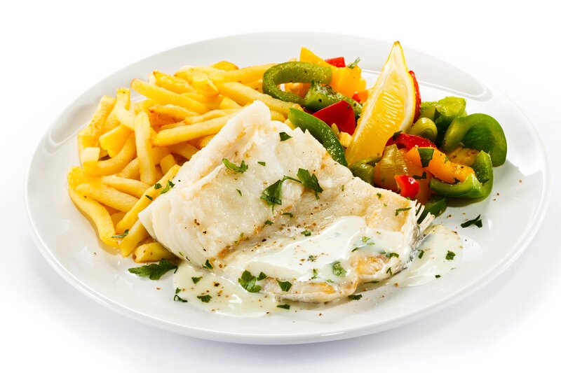 Fish and chips with vegetables