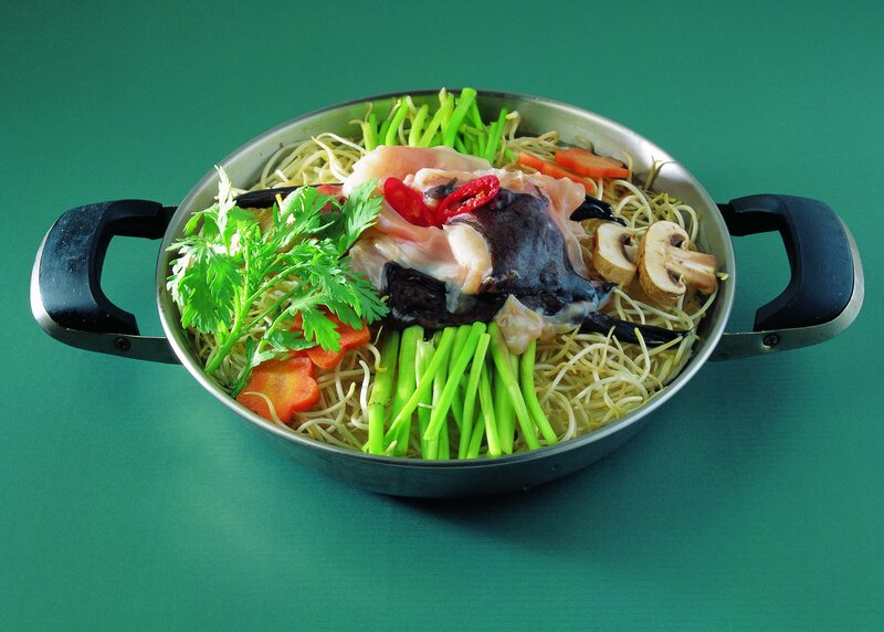 Fish head noodle pot