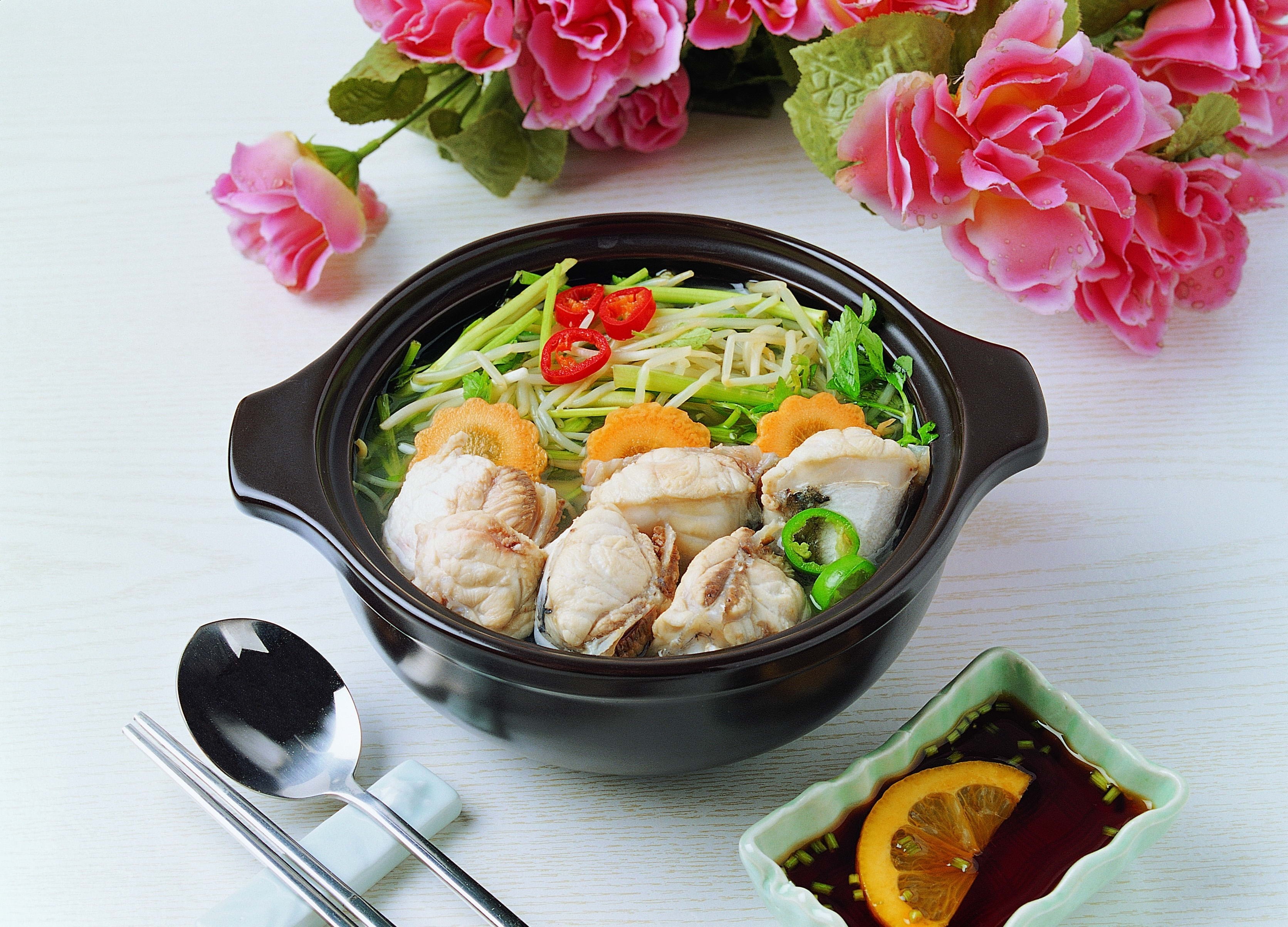 Fish soup with vegetables