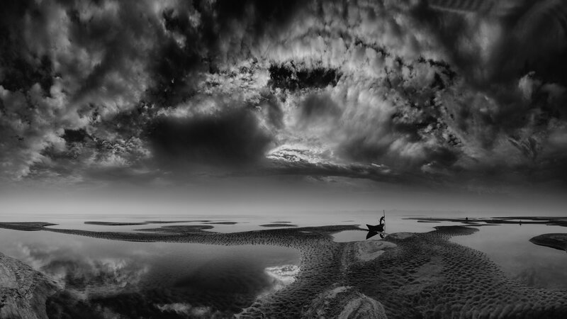 Fisherman in Boat — Black