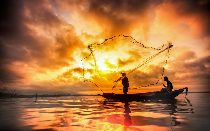 Fishermen Casting Net