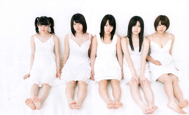 Five Girls in White Dresses — Neutral